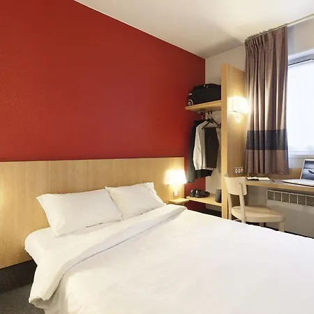 Hotel Le Mans Nord 1