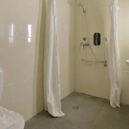 B&B Hotel Le Mans Nord 1 2*