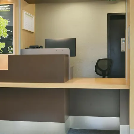 B&B Hotel Le Mans Nord 1 Hotell