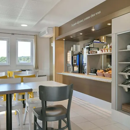 B&B Hotel Le Mans Nord 1 Hotell