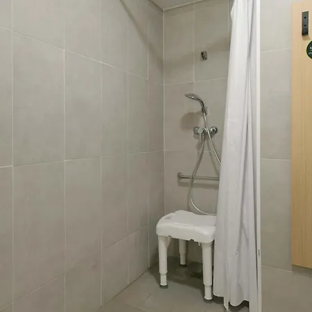 B&B Hotel Le Mans Nord 1 Hotell Saint-Saturnin (Sarthe)