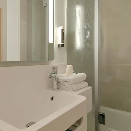 B&B Hotel Le Mans Nord 1 Saint-Saturnin (Sarthe)