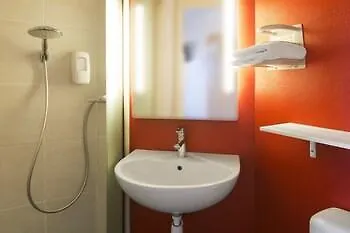 B&B Hotel Le Mans Nord 1 Hotell Saint-Saturnin (Sarthe)