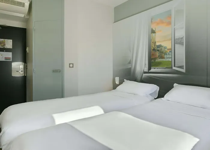 Отель Le Mans Nord 1