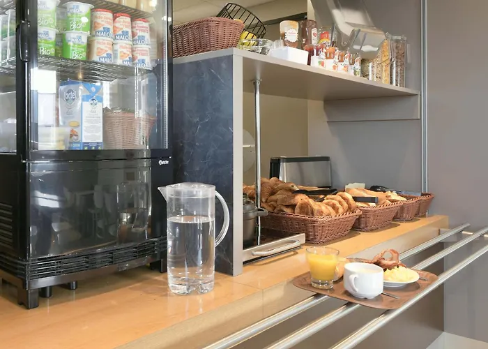 Le Mans Nord 1 Hotel 2*