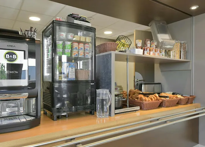 Le Mans Nord 1 Hotel Saint-Saturnin (Sarthe)