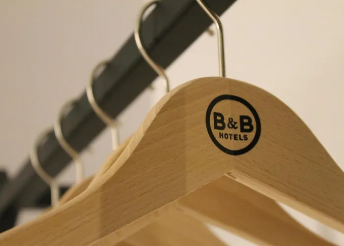 Hotel Le Mans Nord 1 2*