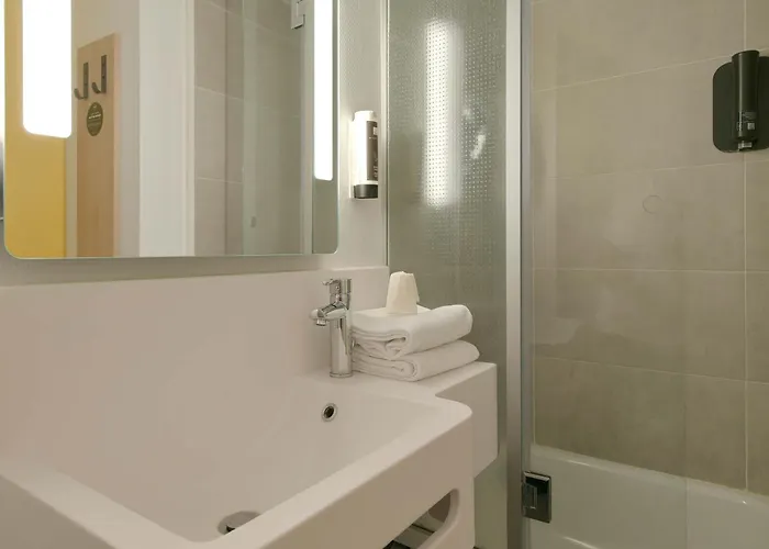 Le Mans Nord 1 Сен-Сатурнен